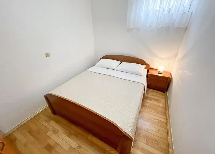 아파트 Knezevic *